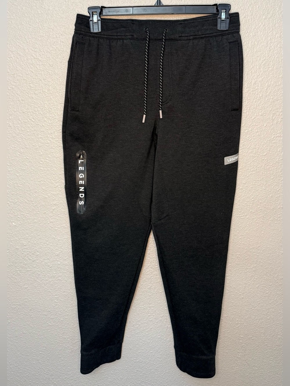 Legends | Hawthorne Tech Jogger | Black Heather | Size Large